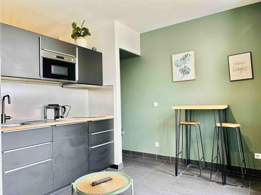 Vieux-Lille - Studio Haut De Gamme Apartment Bagian luar foto